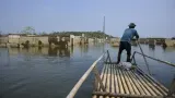 Sisa Bangunan Kampung Somang Muncul Kembali Akibat Menyusutnya Bendungan Karian